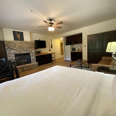 קיסטון Studios At Gateway Lodge מראה חיצוני תמונה
